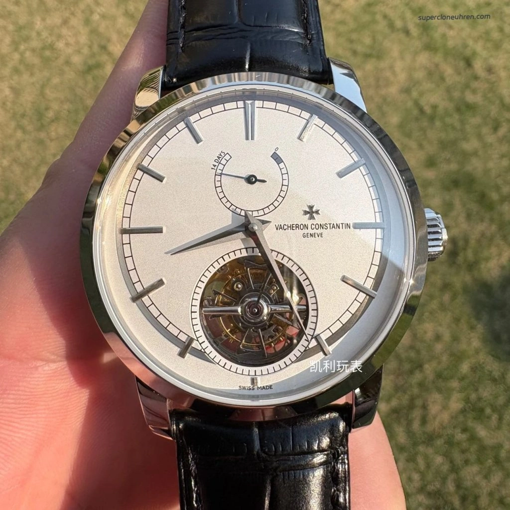 Premium Replica Uhr Vacheron Constantin Traditionnelle 89000/000P-9843 mit Tourbillon 42 mm
