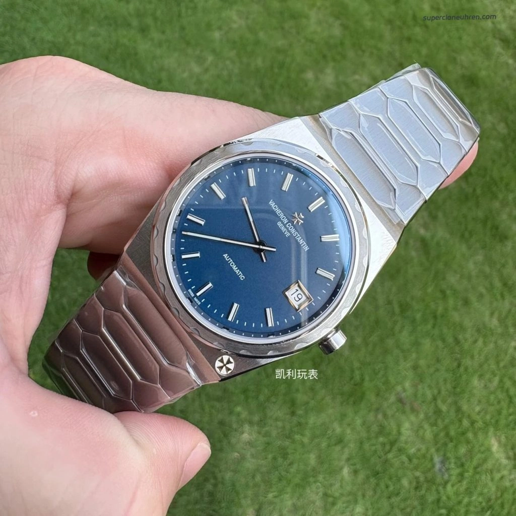 Premium Replica Uhr Vacheron Constantin Historiques 4200H/222A-B934 ultraflach mit Stahlband 37mm