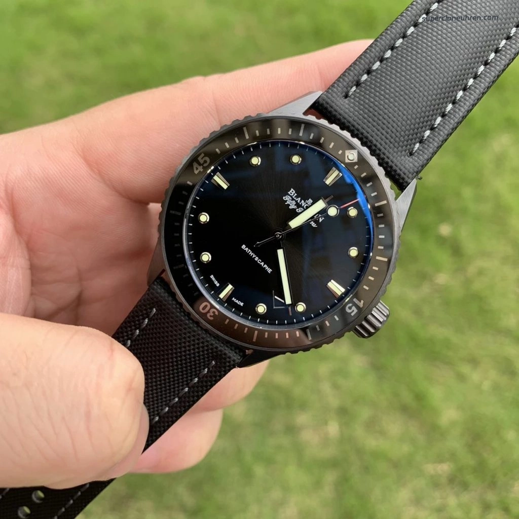Premium Replica Uhr Blancpain Fifty Fathoms 5000-0130-B52A Schwarzes Keramikgehäuse 43,6 mm