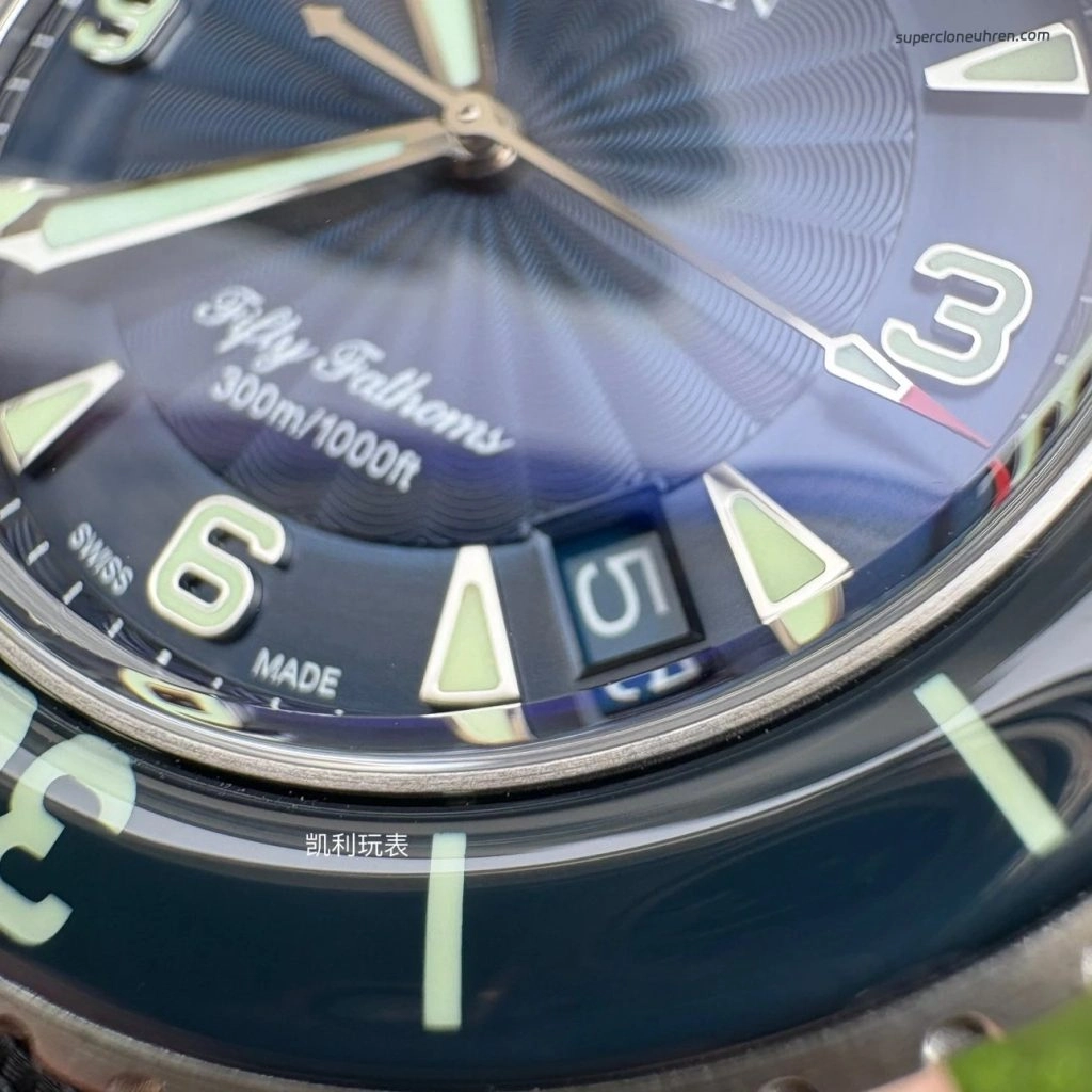 Premium Replica Uhr Blancpain Fifty Fathoms 5015D-1140-52B blaues Zifferblatt Edelstahl 45mm