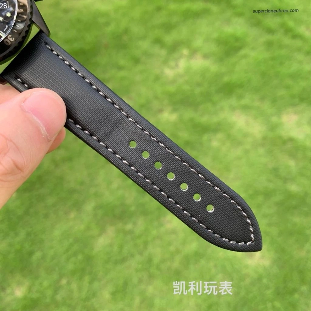 Super Clone Blancpain Fifty Fathoms 5200-0130-B52A schwarzes Zifferblatt 43,6mm