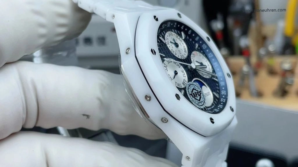 Super Clone Audemars Piguet Royal Oak Perpetual Calendar 26579CB.OO.1225CB.01 in weißer Keramik 41 mm