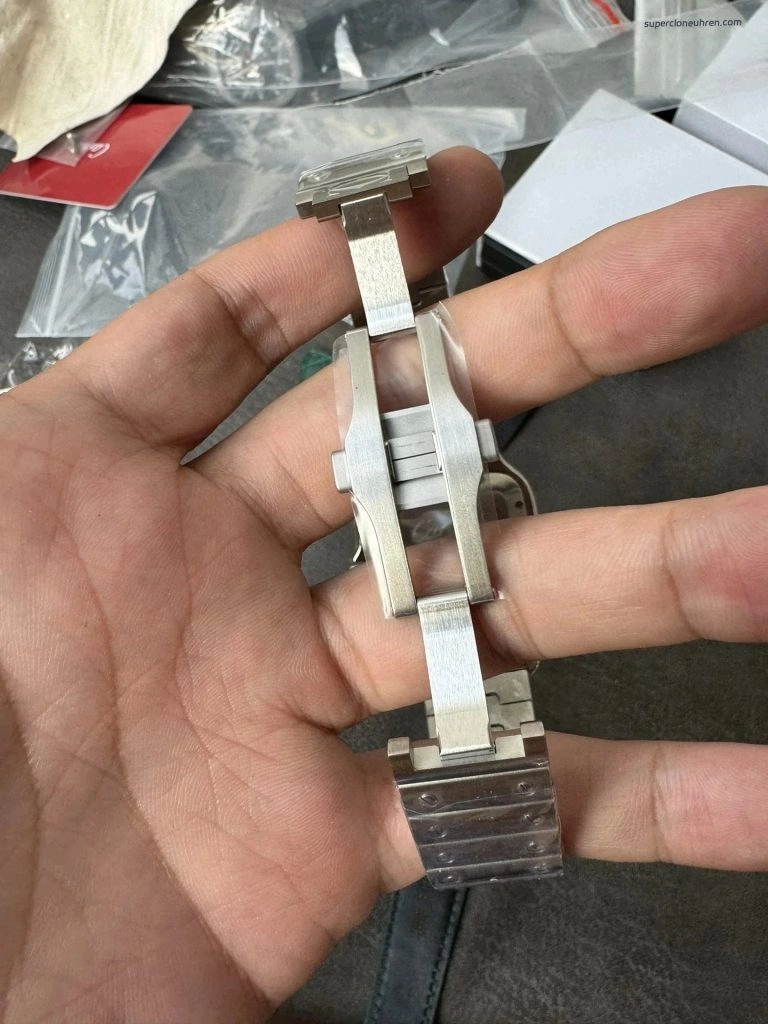 Premium Replica Uhr Cartier Santos WSSA0061 grünes Zifferblatt Edelstahl 39,8 mm