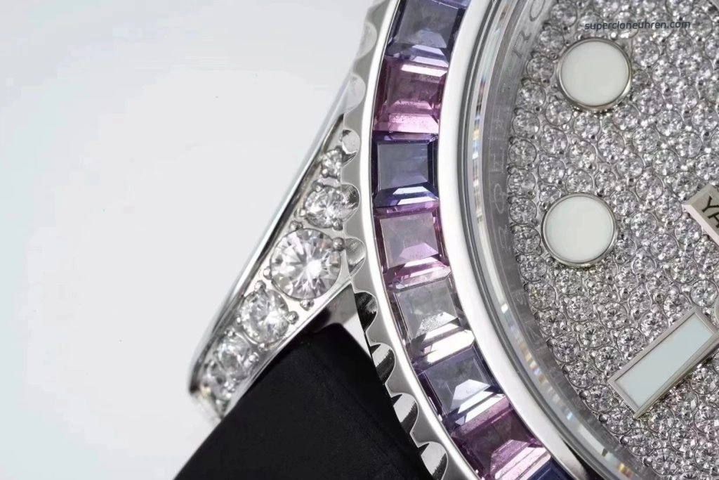 Premium Replica Uhr Rolex Yacht-Master M226679TBR mit Rainbow-Lünette und Diamantbesatz 42mm