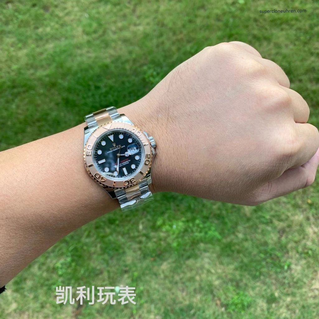 1:1 Super Clone Uhr Rolex Yacht-Master 126621 Bicolor mit schwarzem Zifferblatt 40 mm