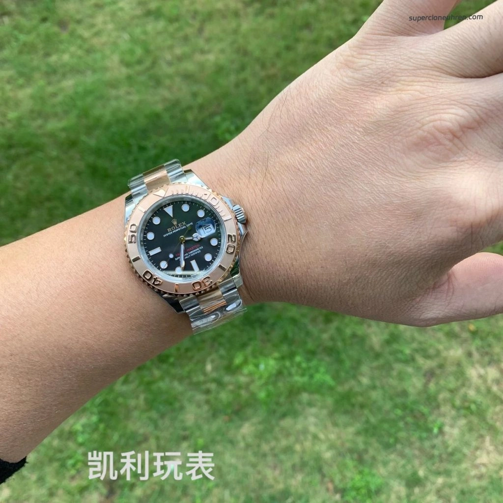 1:1 Super Clone Uhr Rolex Yacht-Master 126621 Bicolor mit schwarzem Zifferblatt 40 mm