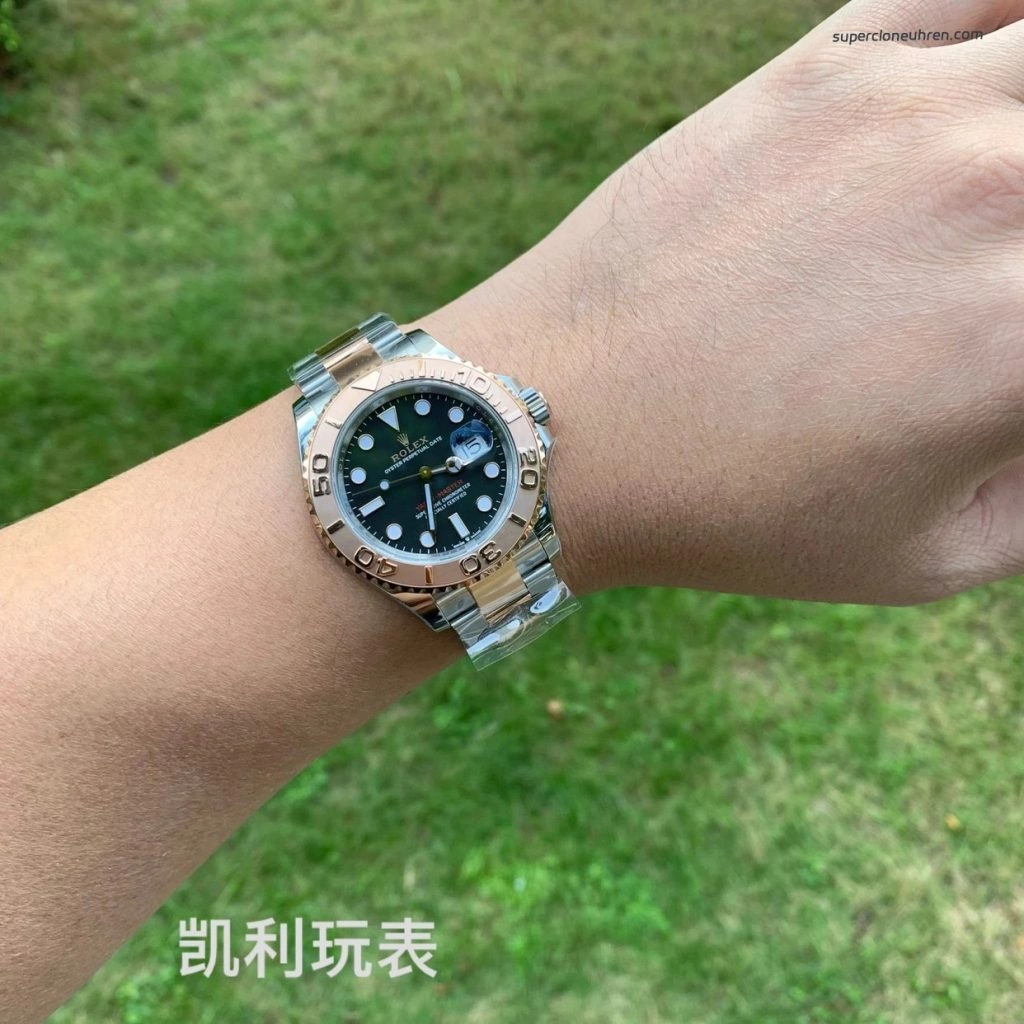 1:1 Super Clone Uhr Rolex Yacht-Master 126621 Bicolor mit schwarzem Zifferblatt 40 mm