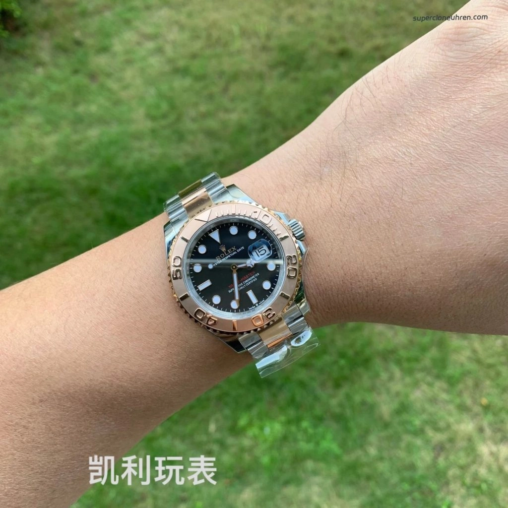 1:1 Super Clone Uhr Rolex Yacht-Master 126621 Bicolor mit schwarzem Zifferblatt 40 mm