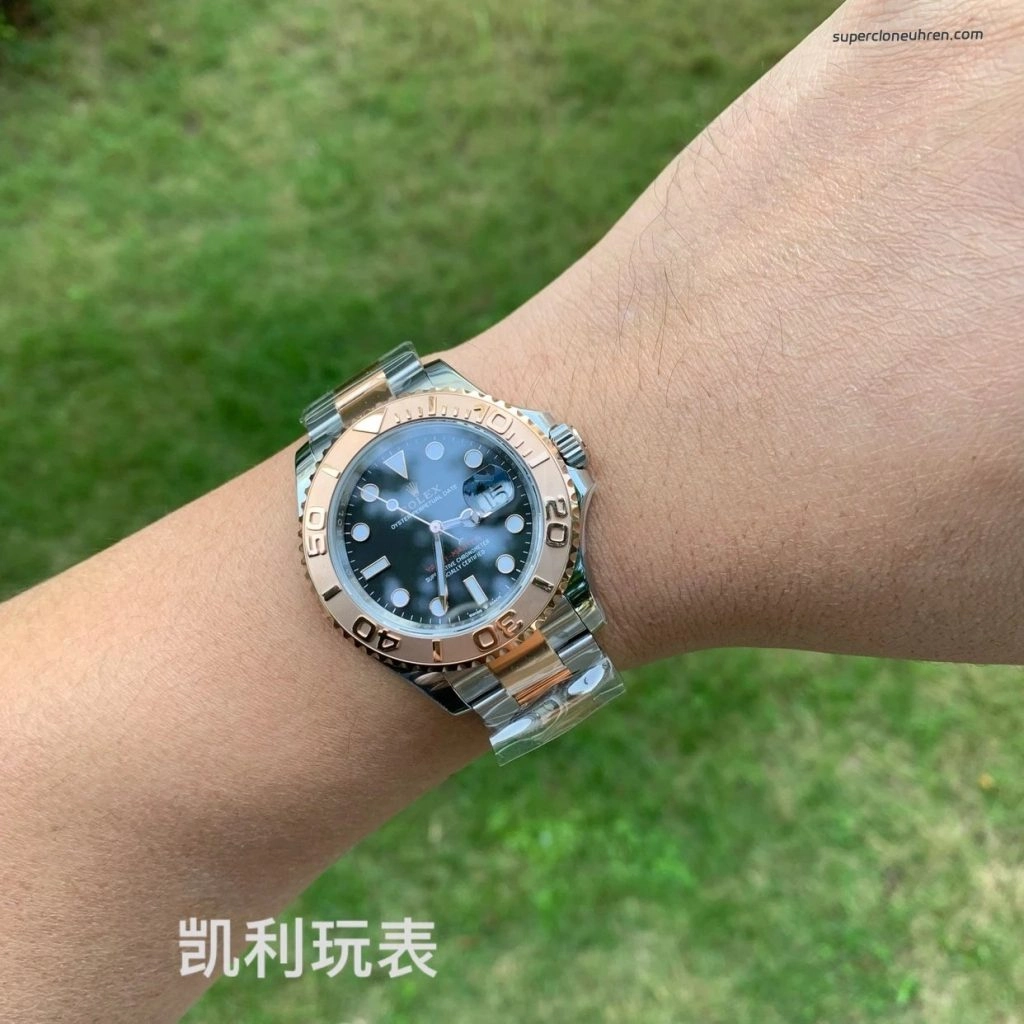 1:1 Super Clone Uhr Rolex Yacht-Master 126621 Bicolor mit schwarzem Zifferblatt 40 mm