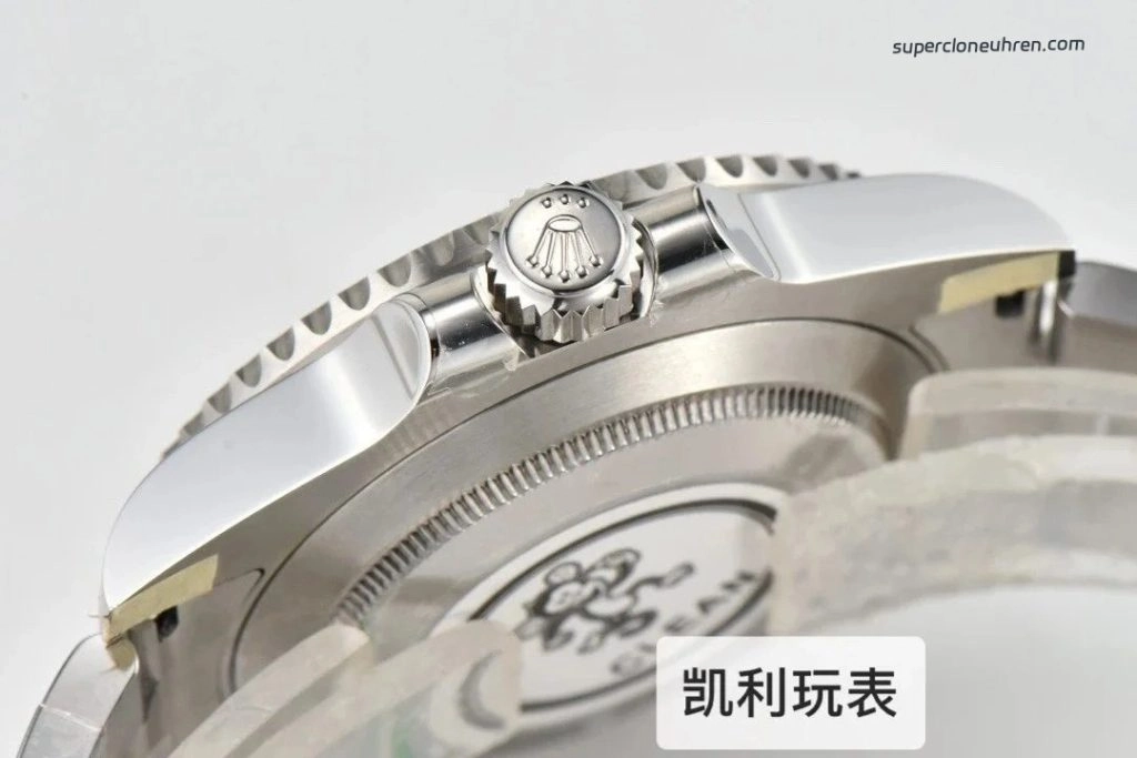 1:1 Super Clone Uhr Rolex Submariner 114060-0002 Schwarzes Zifferblatt ohne Datum 40mm