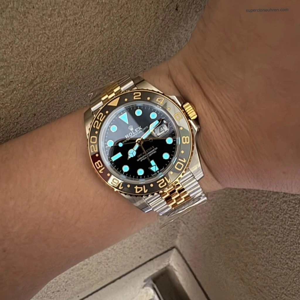 Premium Replica Uhr Rolex GMT-Master II 126713 Bicolor Oysterstahl 40mm