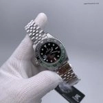 Super Clone Rolex GMT-Master II m126720vtnr-0002 mit grün-schwarzer Lünette und Jubilee-Band 40mm