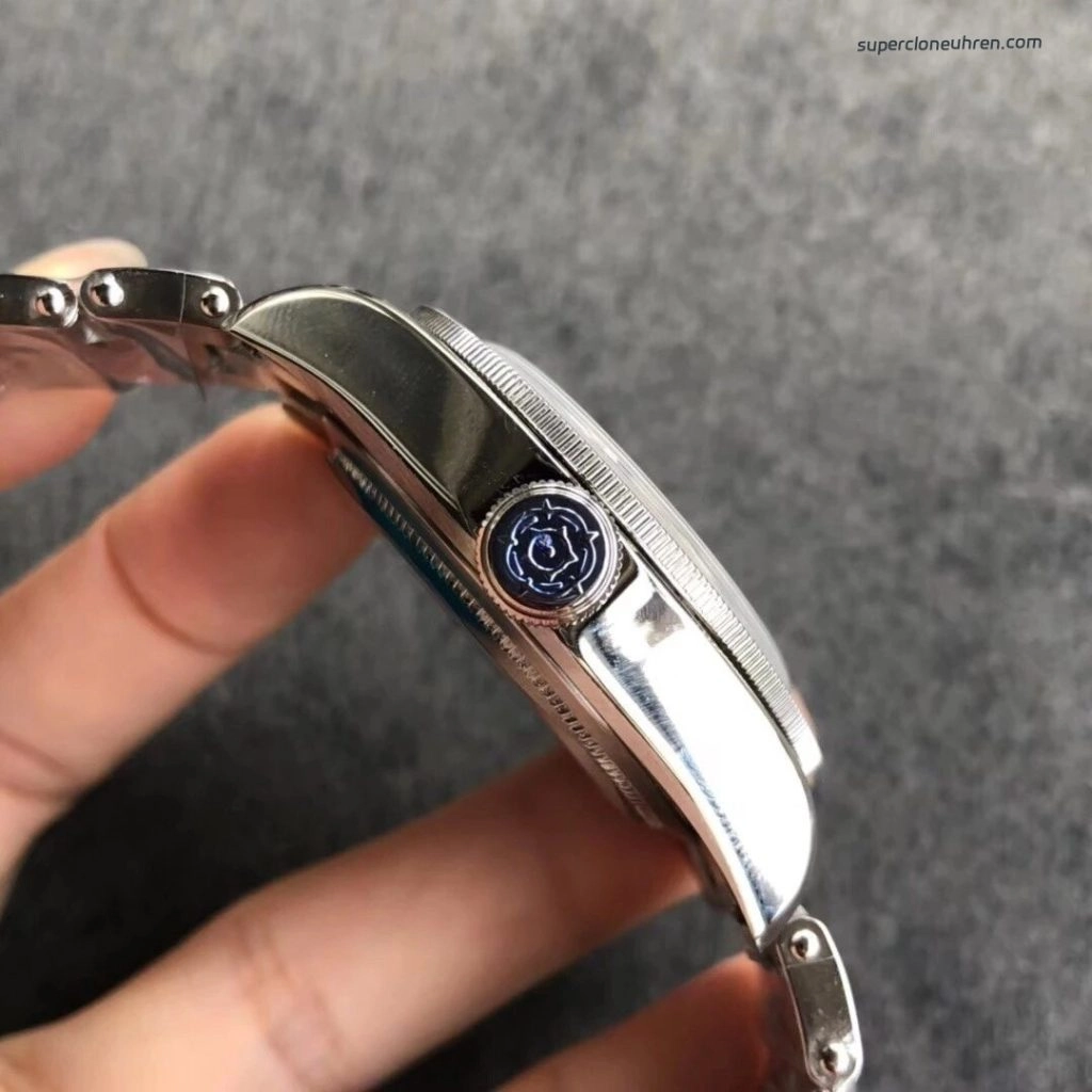 Super Clone Tudor Black Bay M79830RB-0001 mit rot-blauer Pepsi-Lünette 41mm