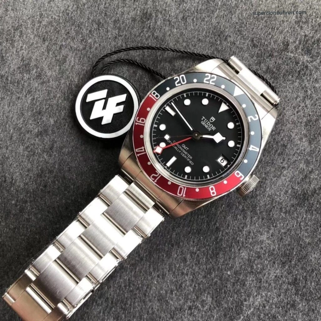 Super Clone Tudor Black Bay M79830RB-0001 mit rot-blauer Pepsi-Lünette 41mm