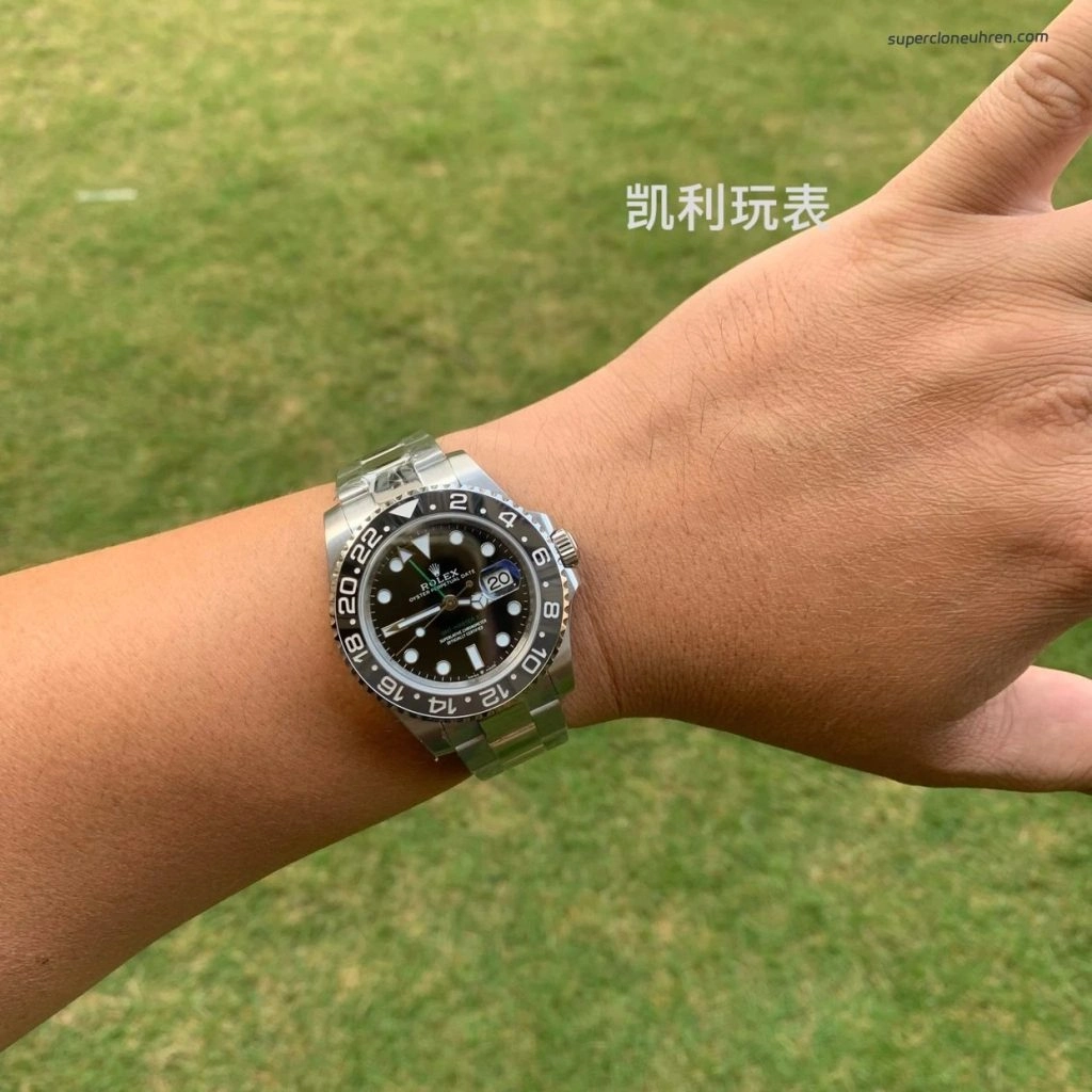 Premium Replica Uhr Rolex GMT-Master II 126710GRNR schwarz-graue Lünette 40 mm
