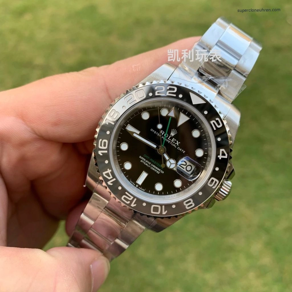 Premium Replica Uhr Rolex GMT-Master II 126710GRNR schwarz-graue Lünette 40 mm