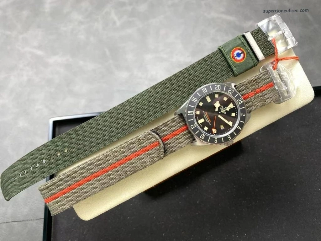1:1 Super Clone Uhr Tudor Pelagos FXD M25717N-0001 Titan 42mm