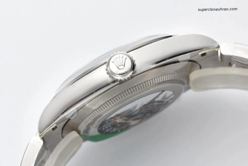 Super Clone Rolex Explorer 224270-0001 Oystersteel mit Stahlband 40mm