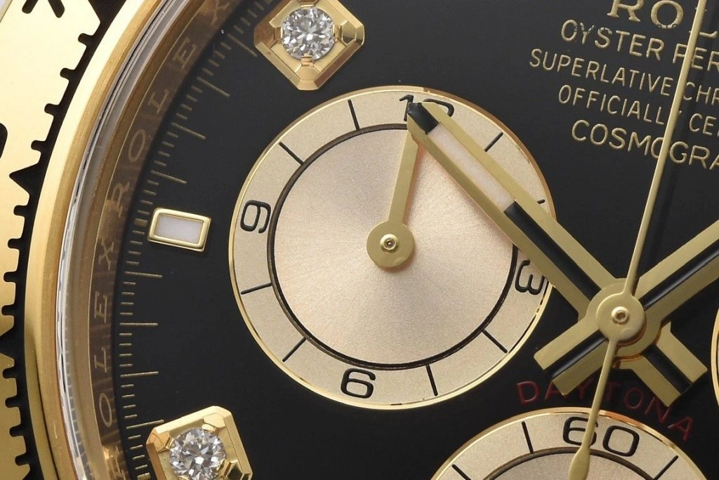Premium Replica Uhr Rolex Daytona m126518ln-0006 Oysterflex Schwarz-Gold 40mm