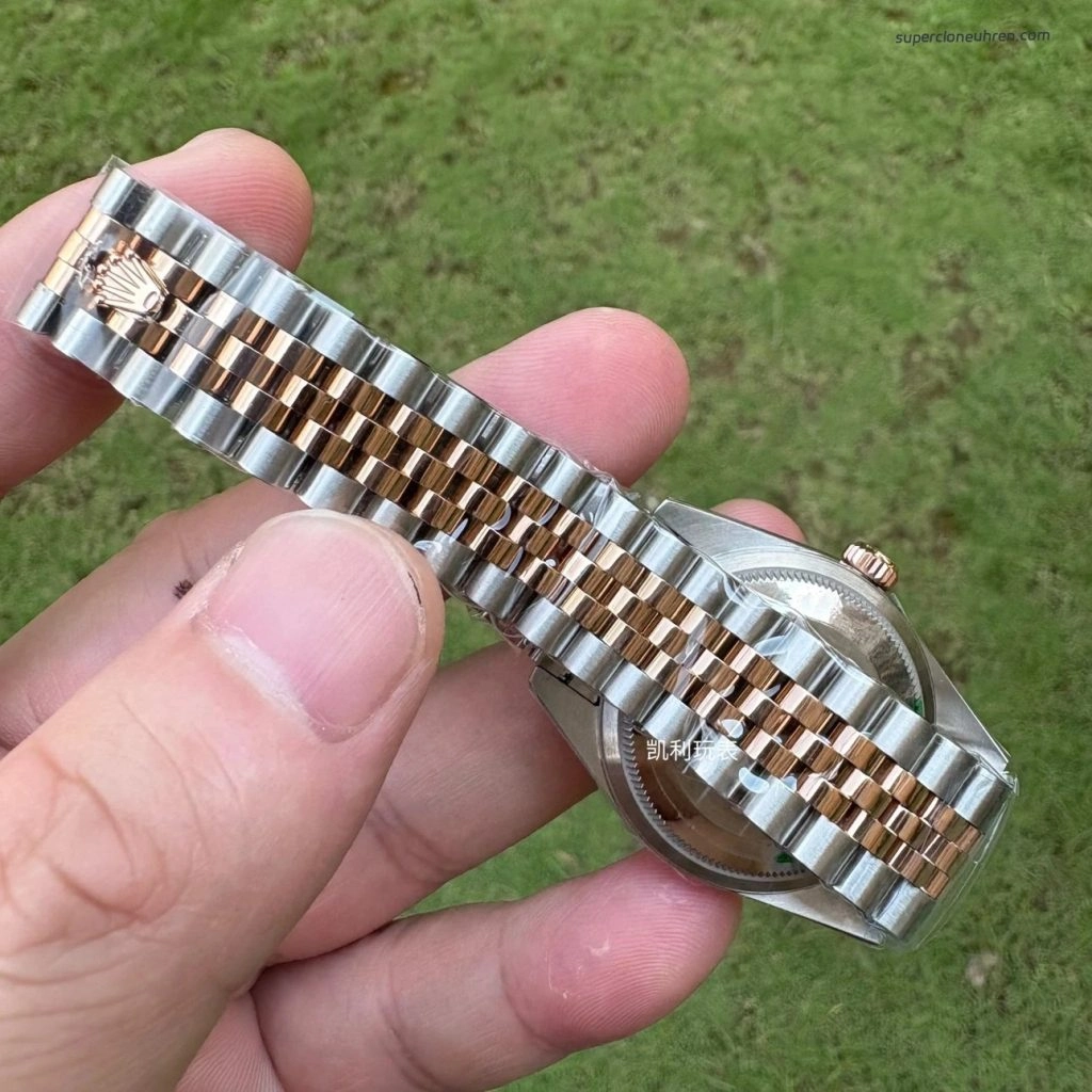 Premium Replica Uhr Rolex Datejust m278271-0024 Roségold-Zifferblatt mit Diamanten 31mm