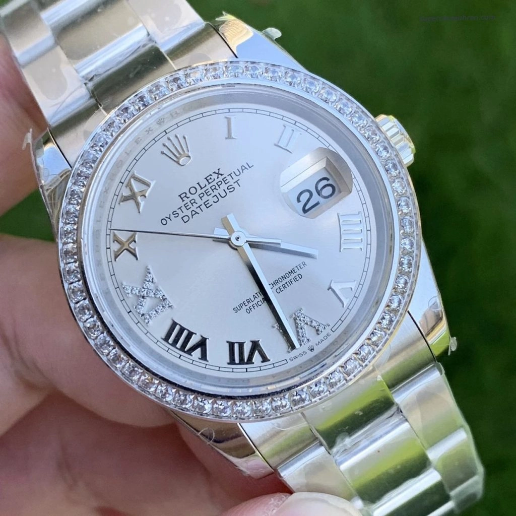 Premium Replica Uhr Rolex Datejust m126284rbr-0022 mit Diamantlünette 36mm