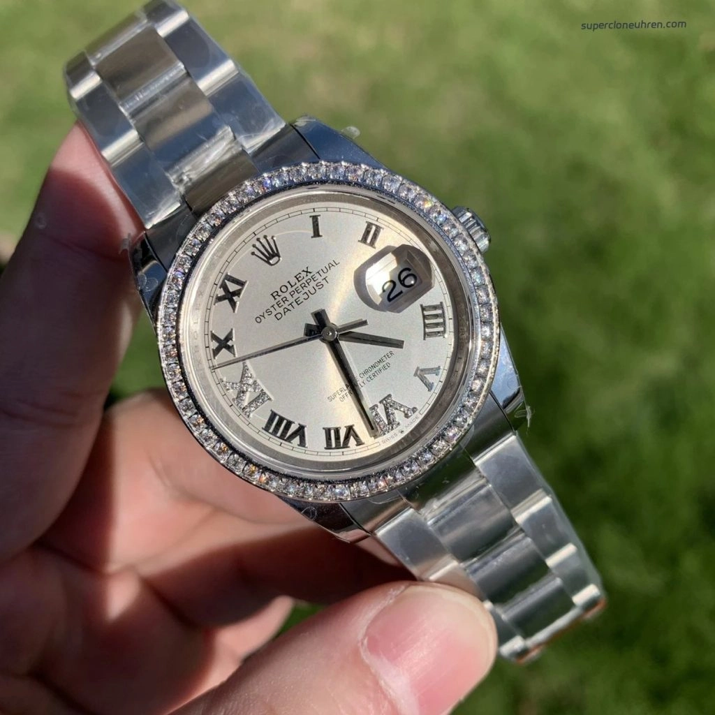 Premium Replica Uhr Rolex Datejust m126284rbr-0022 mit Diamantlünette 36mm