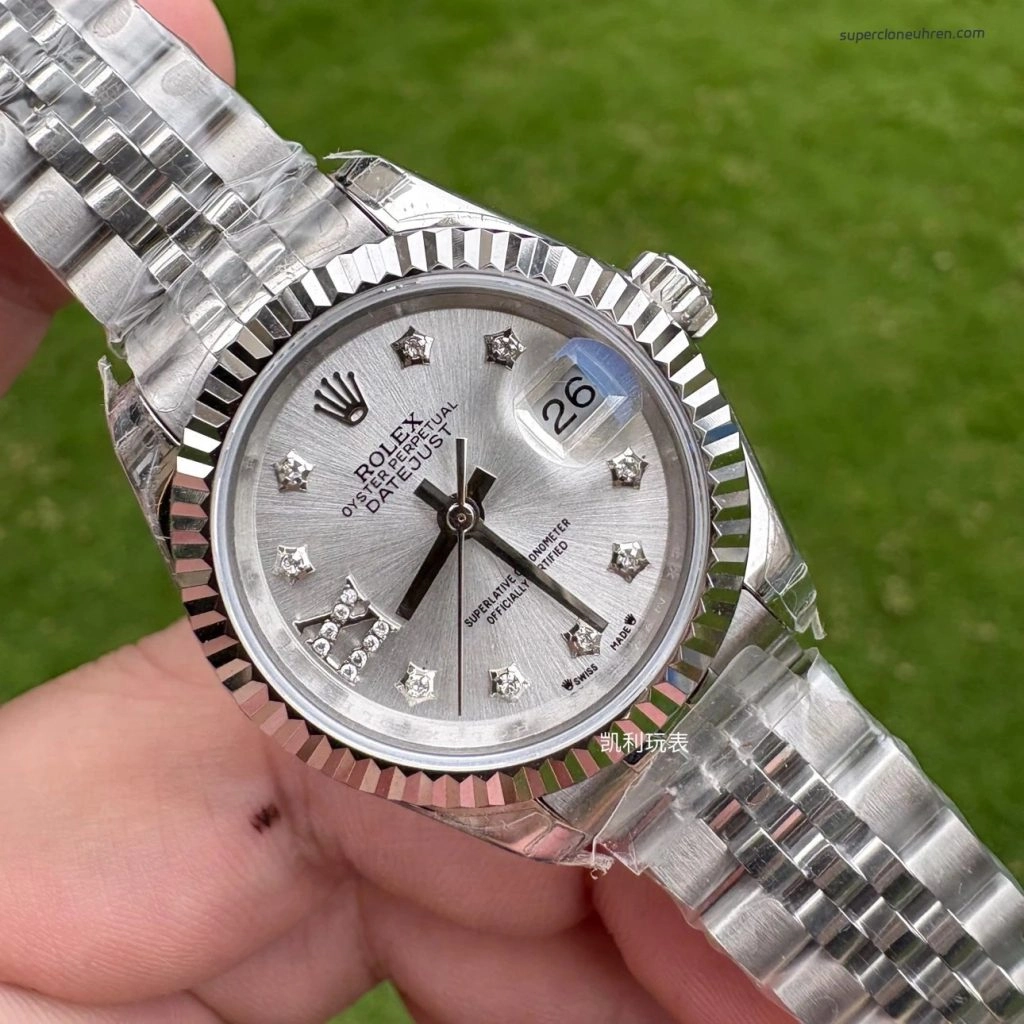Premium Replica Uhr Rolex Datejust m279174-0021 mit Sternen-Diamantzifferblatt aus Oystersteel 28 mm