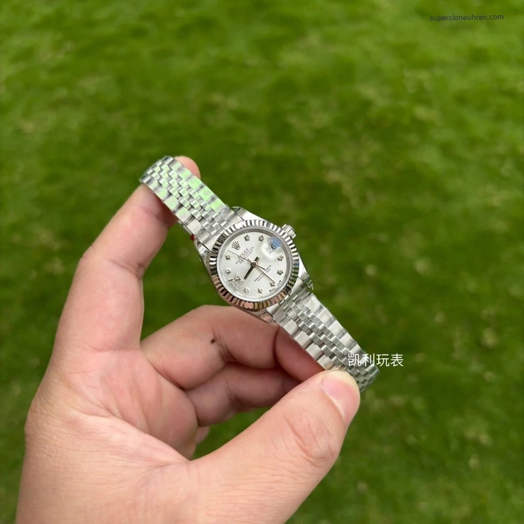 Premium Replica Uhr Rolex Datejust m279174-0021 mit Sternen-Diamantzifferblatt aus Oystersteel 28 mm