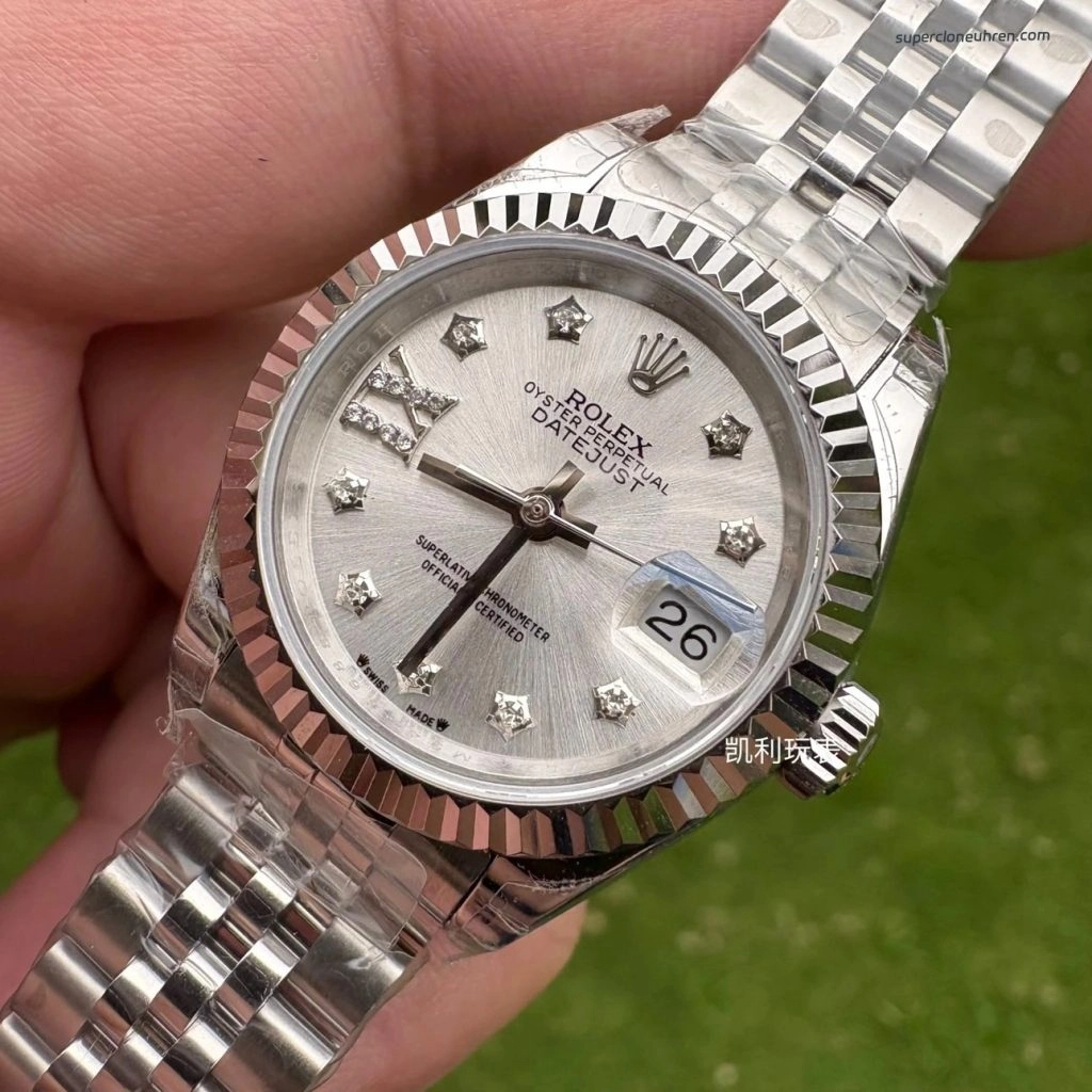 Premium Replica Uhr Rolex Datejust m279174-0021 mit Sternen-Diamantzifferblatt aus Oystersteel 28 mm