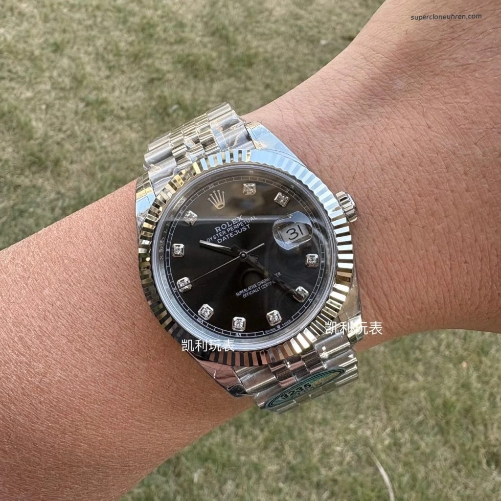 Premium Replica Uhr Rolex Datejust 126334 mit grauem Zifferblatt und Diamantindizes 41 mm