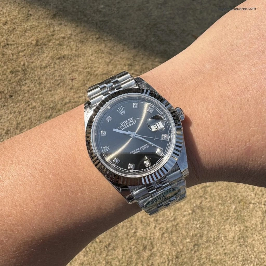 Premium Replica Uhr Rolex Datejust 126334 mit grauem Zifferblatt und Diamantindizes 41 mm