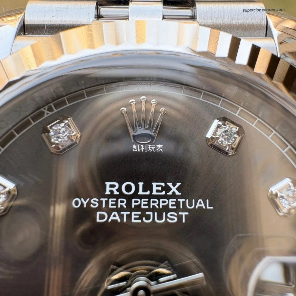 Premium Replica Uhr Rolex Datejust 126334 mit grauem Zifferblatt und Diamantindizes 41 mm