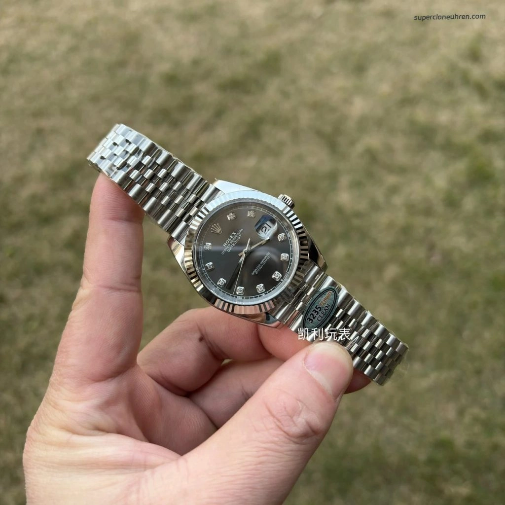 Premium Replica Uhr Rolex Datejust 126334 mit grauem Zifferblatt und Diamantindizes 41 mm