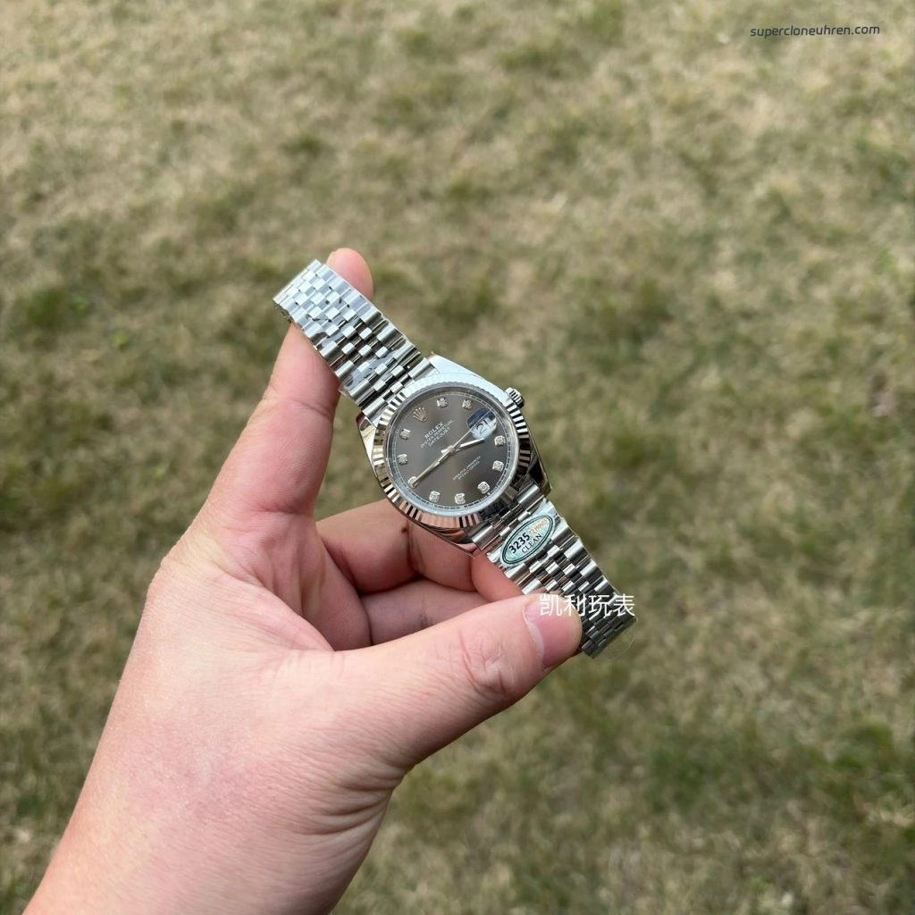 Premium Replica Uhr Rolex Datejust 126334 mit grauem Zifferblatt und Diamantindizes 41 mm