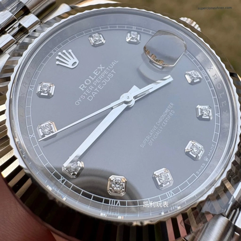 Premium Replica Uhr Rolex Datejust 126334 mit grauem Zifferblatt und Diamantindizes 41 mm