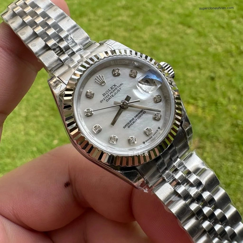 Premium Replica Uhr Rolex Datejust m279174-0009 Perlmuttzifferblatt mit Diamantbesatz 28mm