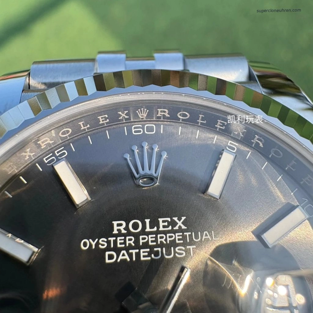 1:1 Super Clone Uhr Rolex Datejust 126334 Grau Stabindizes Jubilé-Band 41mm