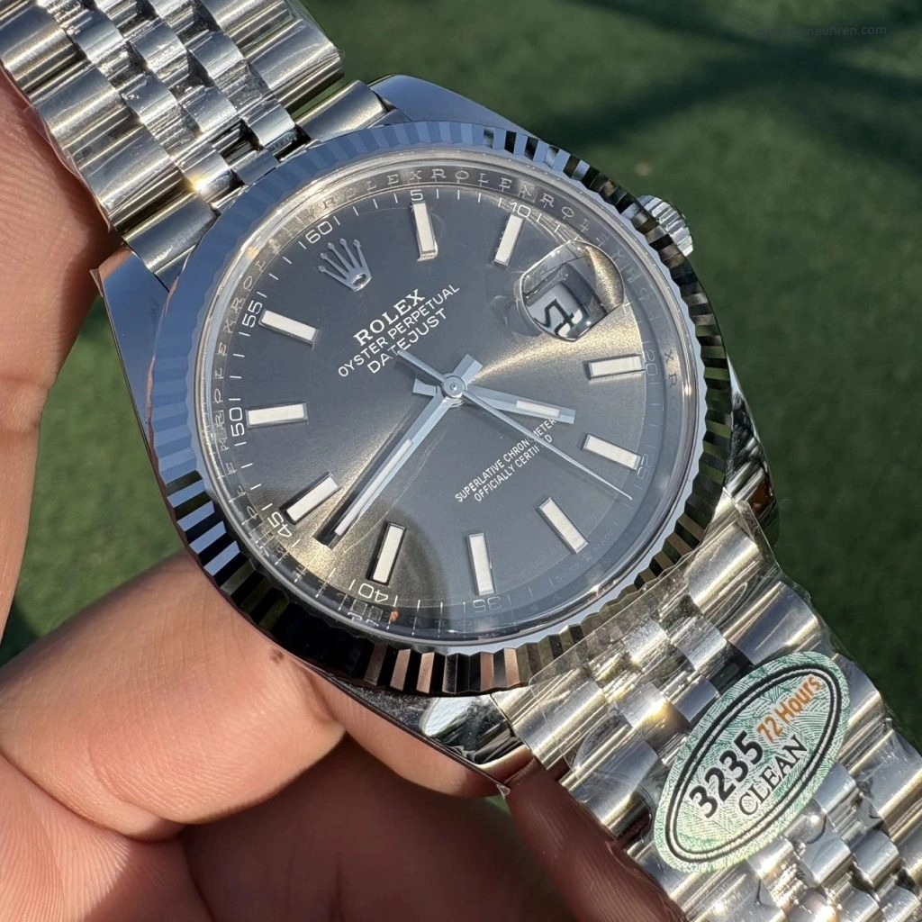 1:1 Super Clone Uhr Rolex Datejust 126334 Grau Stabindizes Jubilé-Band 41mm