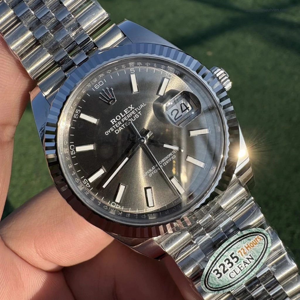 1:1 Super Clone Uhr Rolex Datejust 126334 Grau Stabindizes Jubilé-Band 41mm