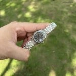 Premium Replica Uhr Rolex Lady-Datejust m279174-0015 graues Zifferblatt mit Diamanten 28 mm