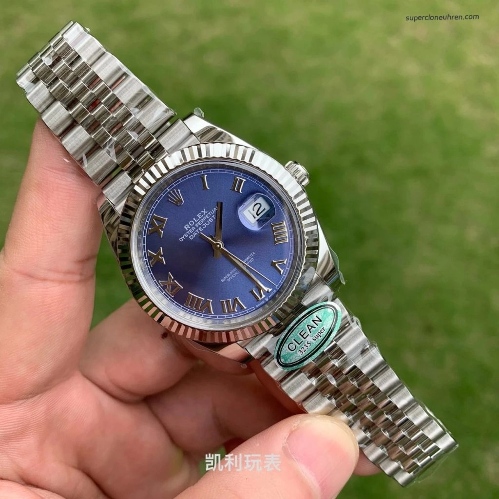 Premium Replica Uhr Rolex Datejust 126334 Eisblaues Zifferblatt mit römischen Ziffern 41 mm