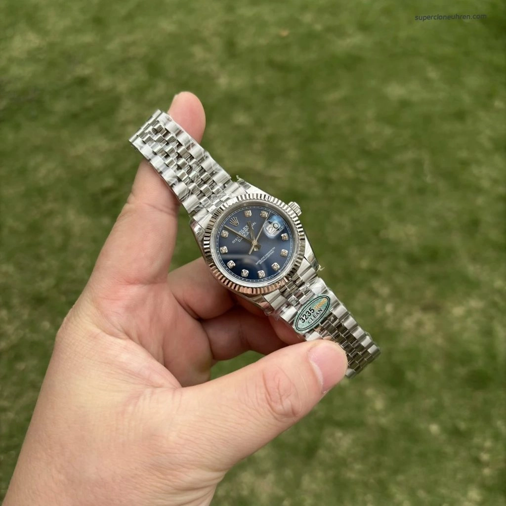 Premium Replica Uhr Rolex Datejust 126234 blaues Zifferblatt mit Diamantindizes 36mm