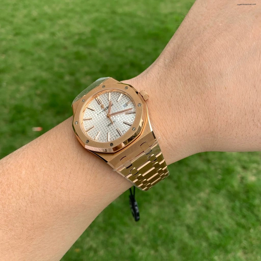 Super Clone Audemars Piguet Royal Oak 15400OR Roségold 41mm