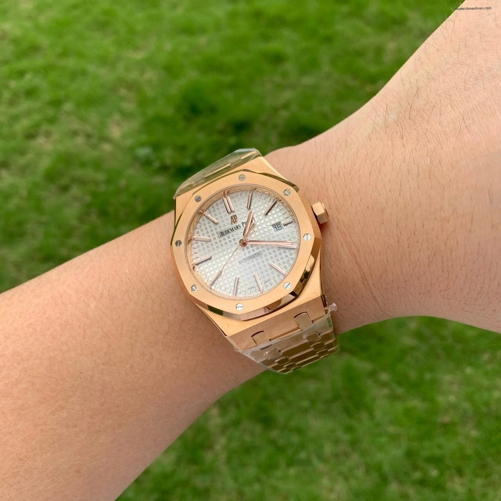 Super Clone Audemars Piguet Royal Oak 15400OR Roségold 41mm