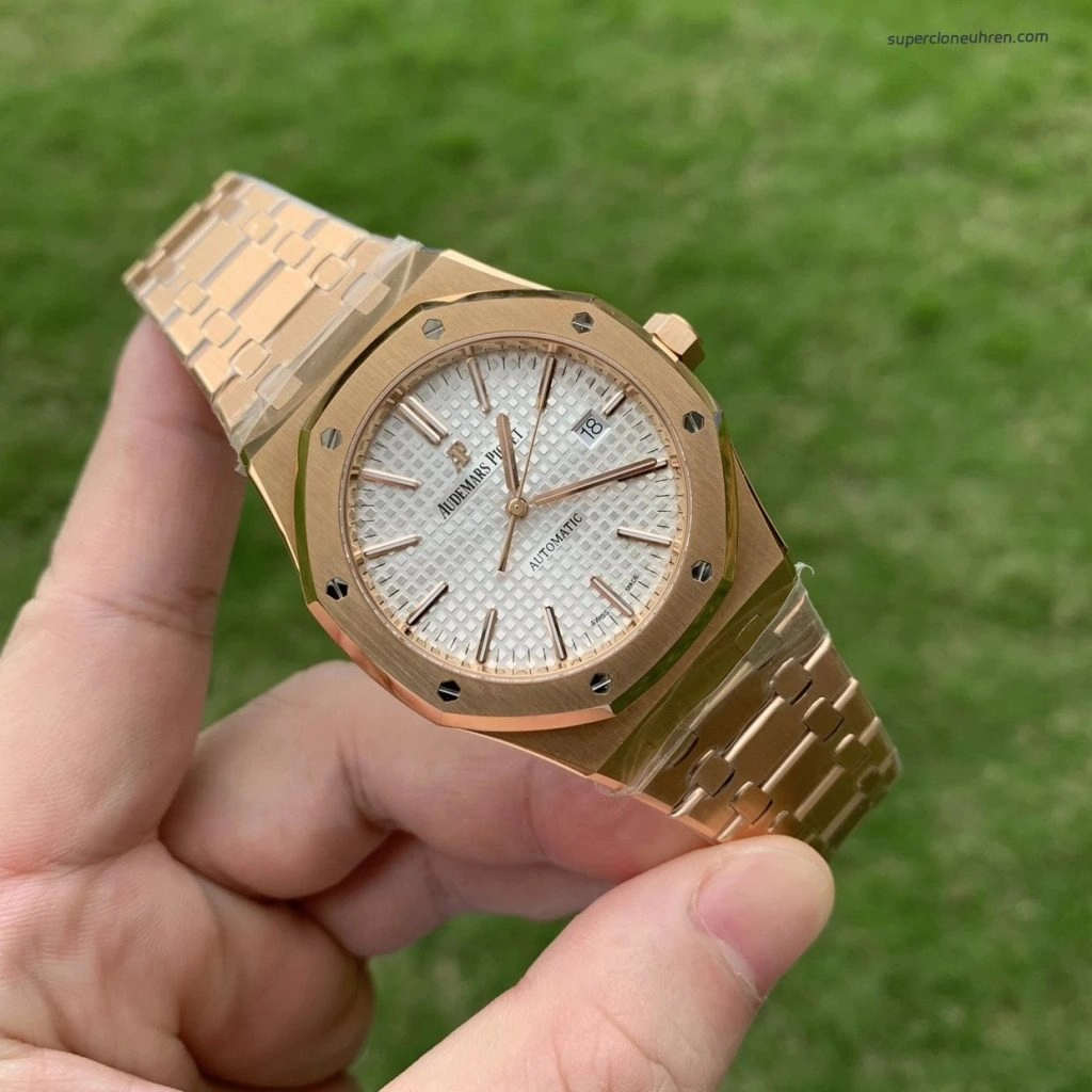 Super Clone Audemars Piguet Royal Oak 15400OR Roségold 41mm