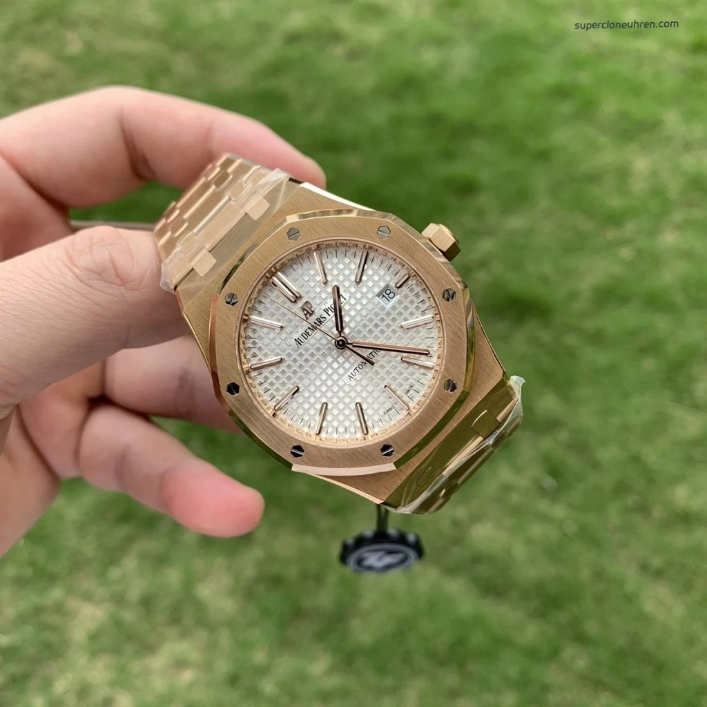 Super Clone Audemars Piguet Royal Oak 15400OR Roségold 41mm
