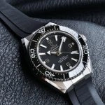 Premium Replica Uhr Omega Seamaster Planet Ocean 217.32.42.21.01.001 Edelstahl mit schwarzem Kautschukband 42 mm