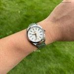Premium Replica Uhr Omega Seamaster Aqua Terra 220.10.41.21.02.001 silbernes Teak-Zifferblatt mit orangefarbenem Sekundenzeiger 41mm