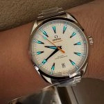 Premium Replica Uhr Omega Seamaster Aqua Terra 220.10.41.21.02.001 silbernes Teak-Zifferblatt mit orangefarbenem Sekundenzeiger 41mm