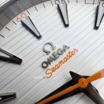 Premium Replica Uhr Omega Seamaster Aqua Terra 220.10.41.21.02.001 silbernes Teak-Zifferblatt mit orangefarbenem Sekundenzeiger 41mm